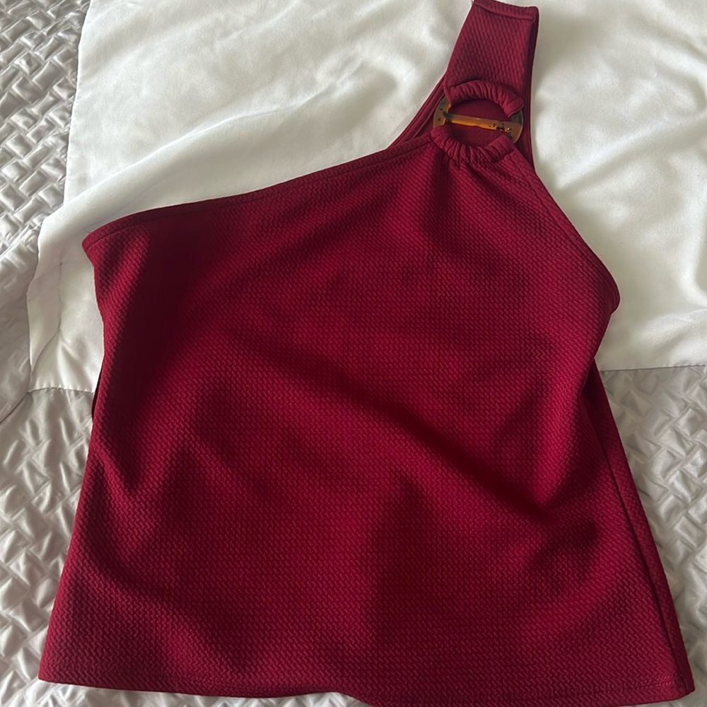 One shoulder red top